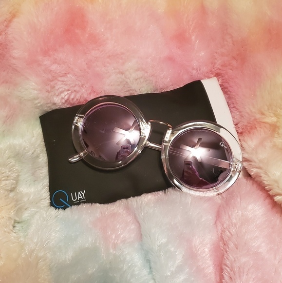 Quay Life In Xanadu Mirrored Sunglasses - Clear - Picture 4 of 4